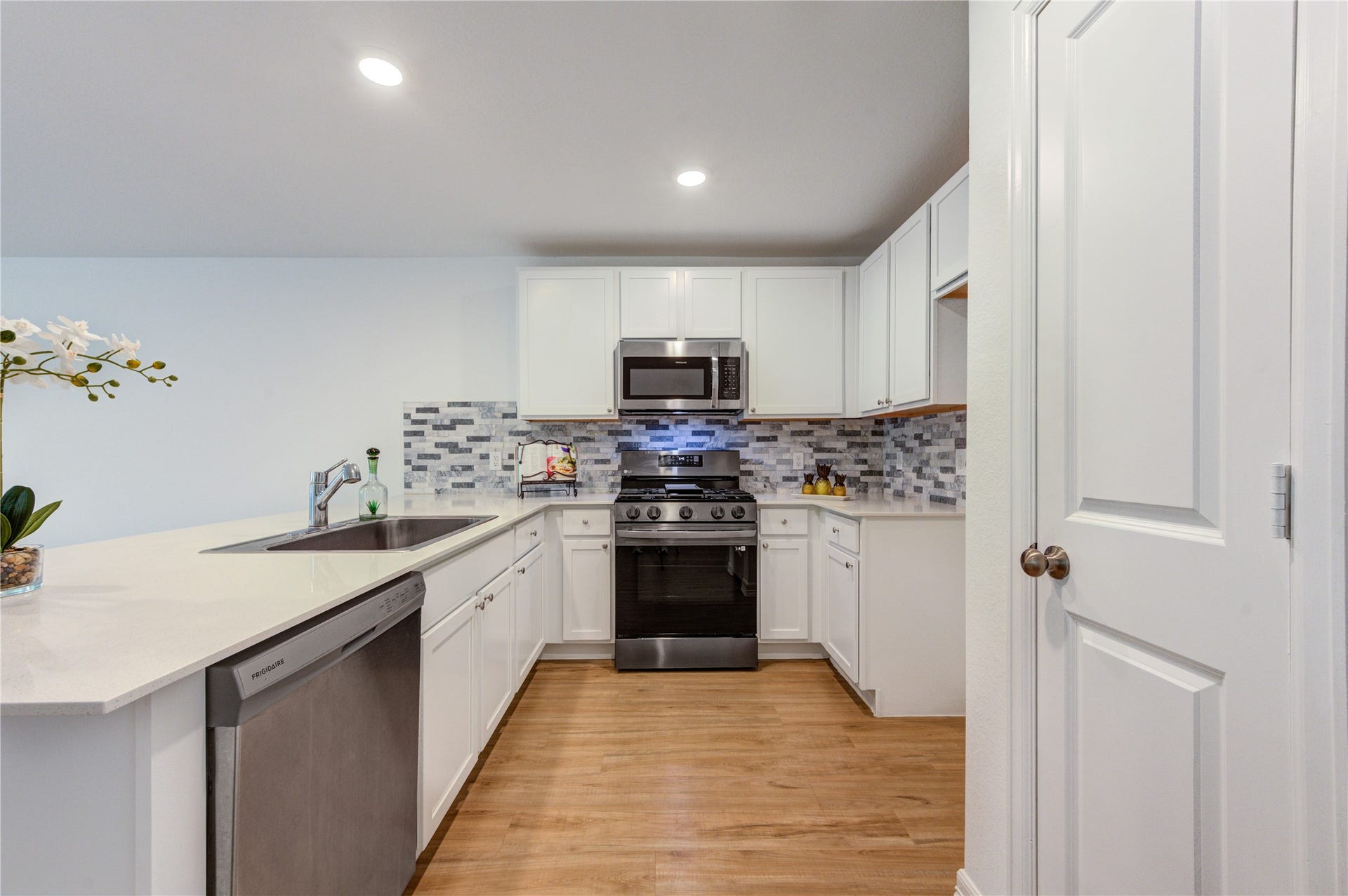 20926 Zuccala Drive, New Caney, TX 77357 20926 Zuccala Drive, New Caney, TX 77357
