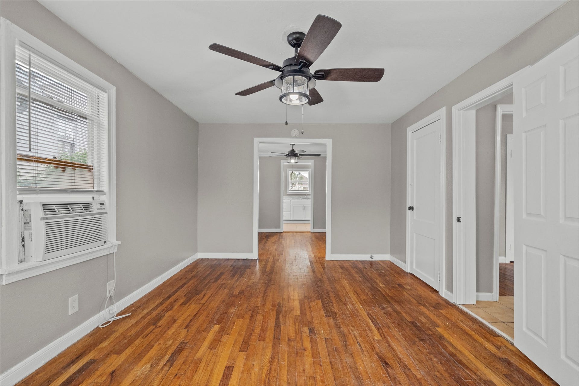 4020 Avenue O 1/2, #Down, Galveston, TX 77550 4020 Avenue O 1/2, #Down, Galveston, TX 77550