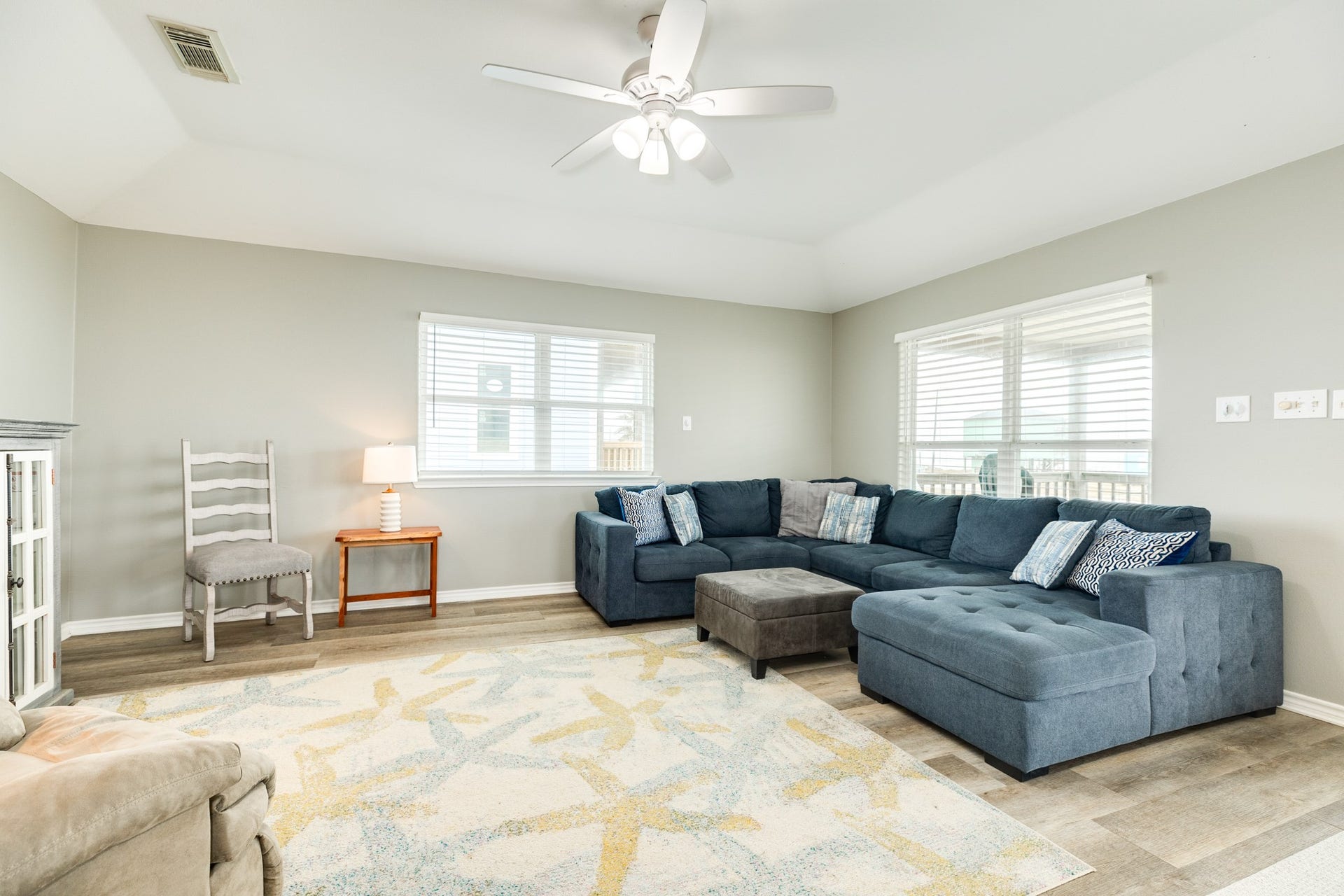 23012 Verano Drive, Galveston, TX 77554 Living room view