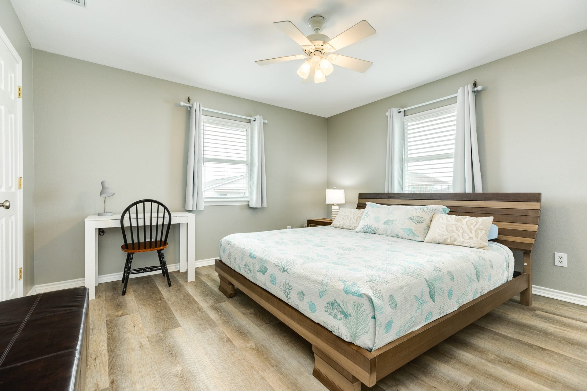 23012 Verano Drive, Galveston, TX 77554 Primary suite is spacious.