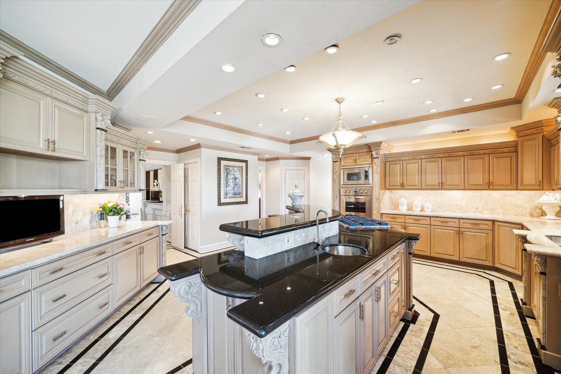 35 The Oval Street, Sugar Land, TX 77479 35 The Oval Street, Sugar Land, TX 77479