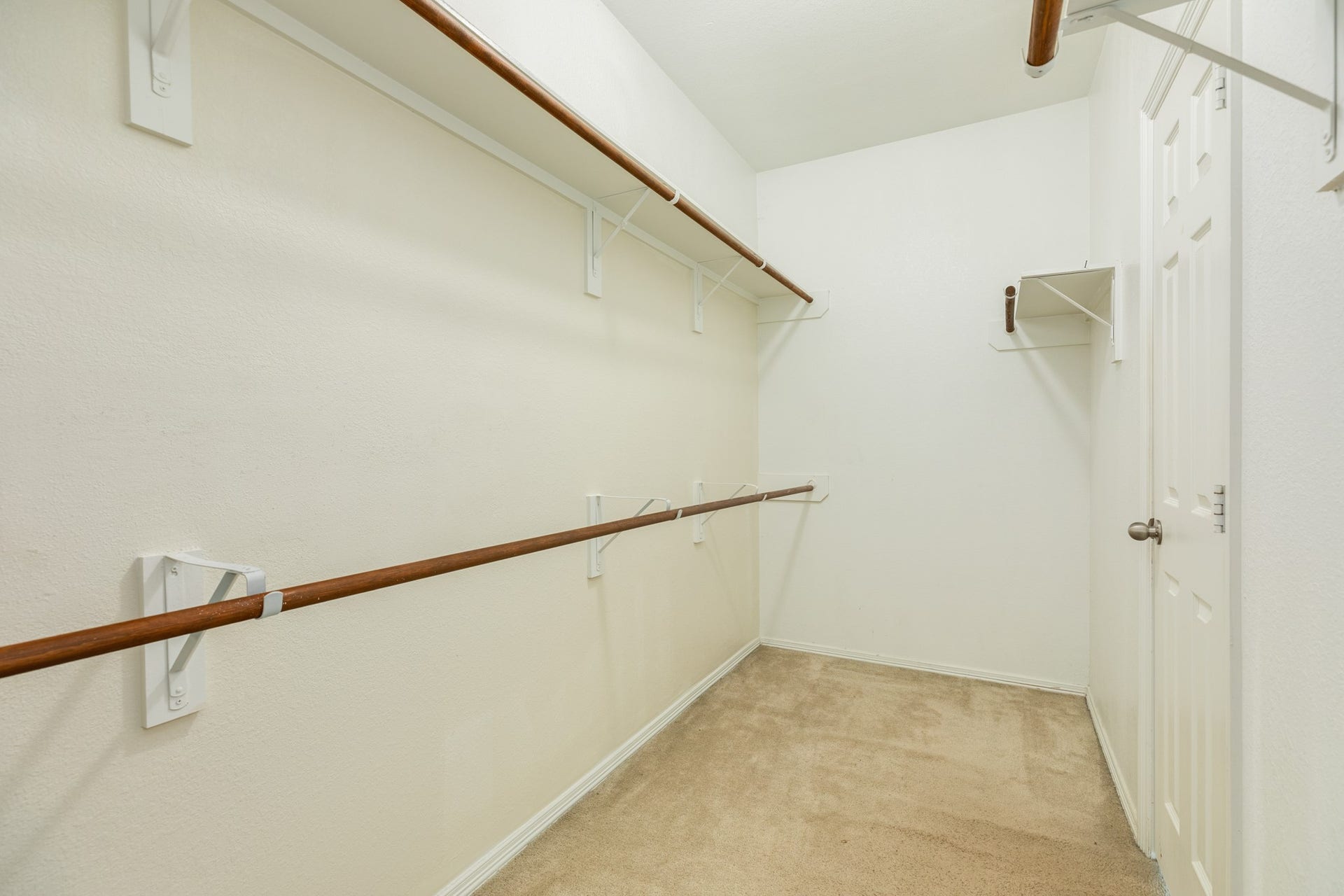 201 N Golden Oak Drive, Texas City, TX 77591 Oversized walk in closet in primary.