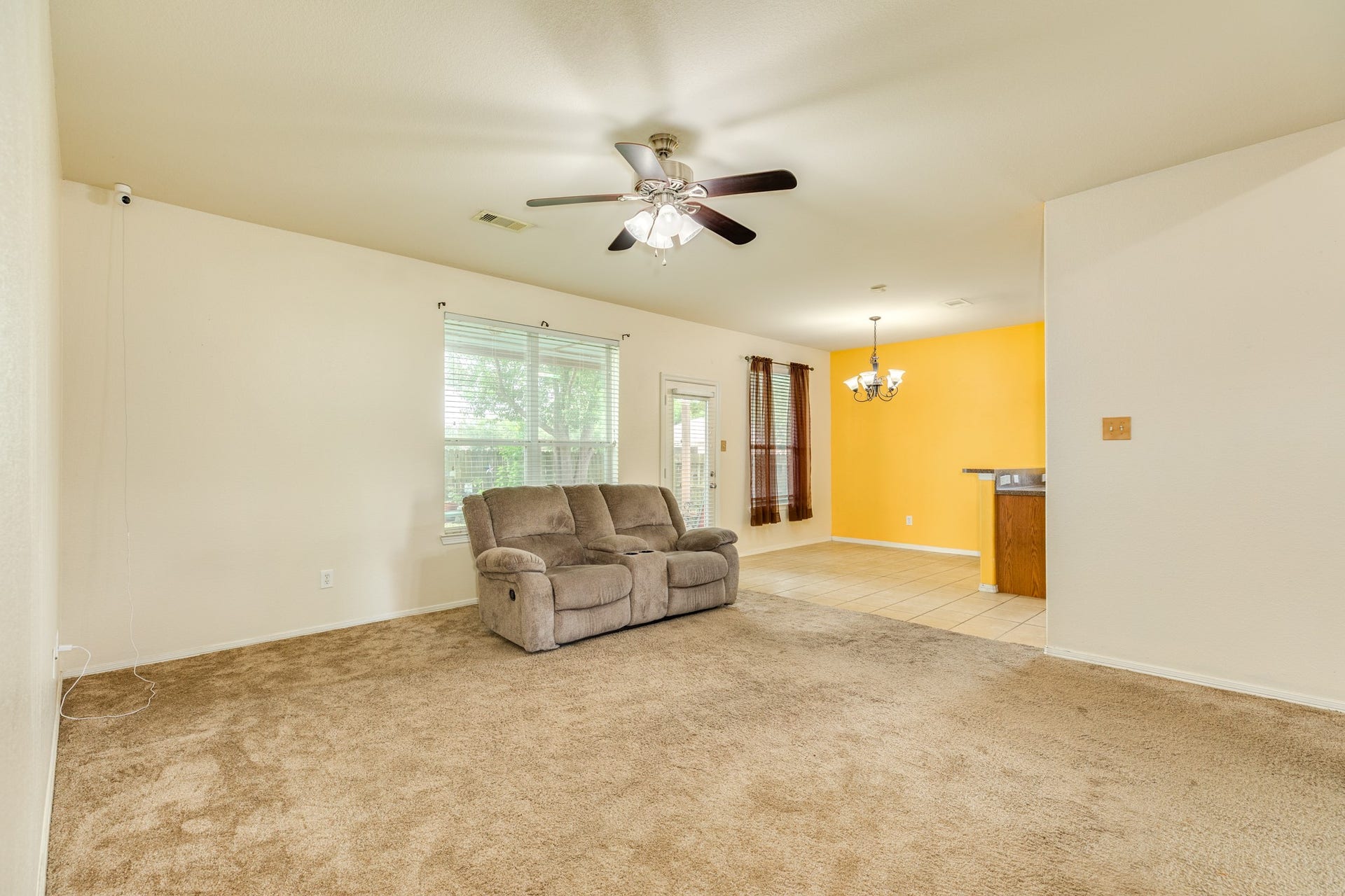 201 N Golden Oak Drive, Texas City, TX 77591 201 N Golden Oak Drive, Texas City, TX 77591