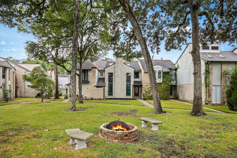 Property photo for 664 N Eldridge Parkway, Houston, TX