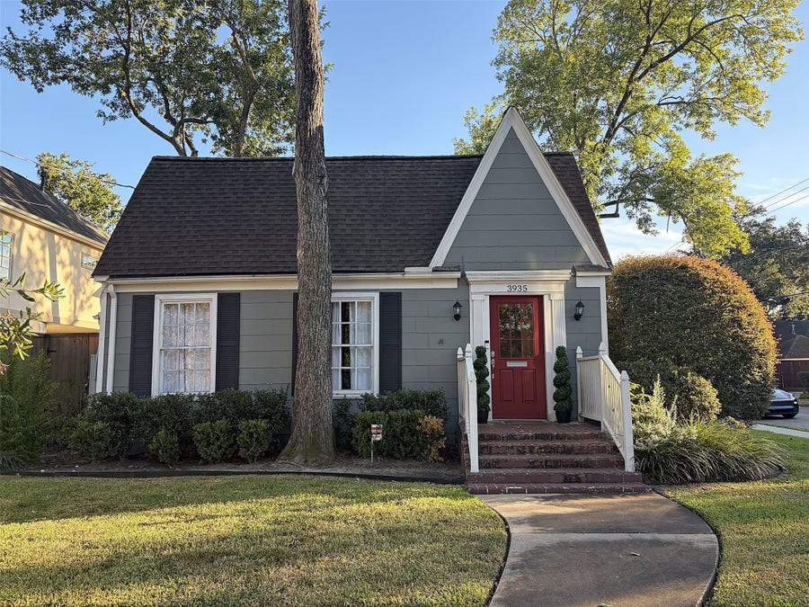 Property photo for 3935 Rice Blvd Boulevard, Houston, TX