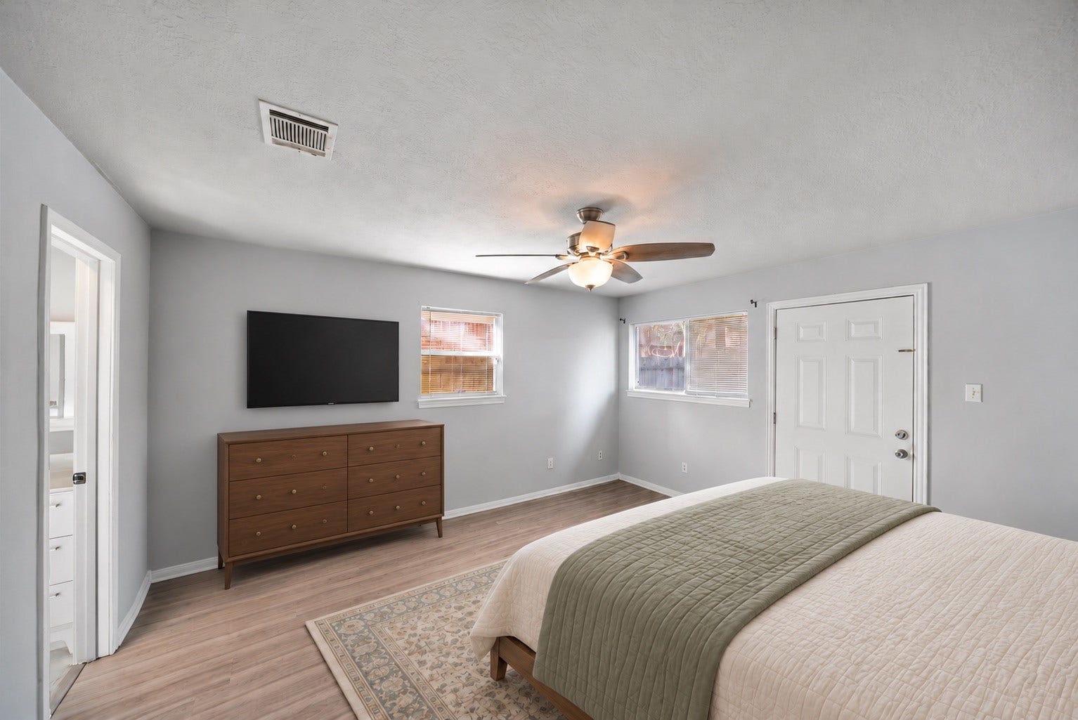 1725 Hazelwood Drive, Conroe, TX 77301 1725 Hazelwood Drive, Conroe, TX 77301