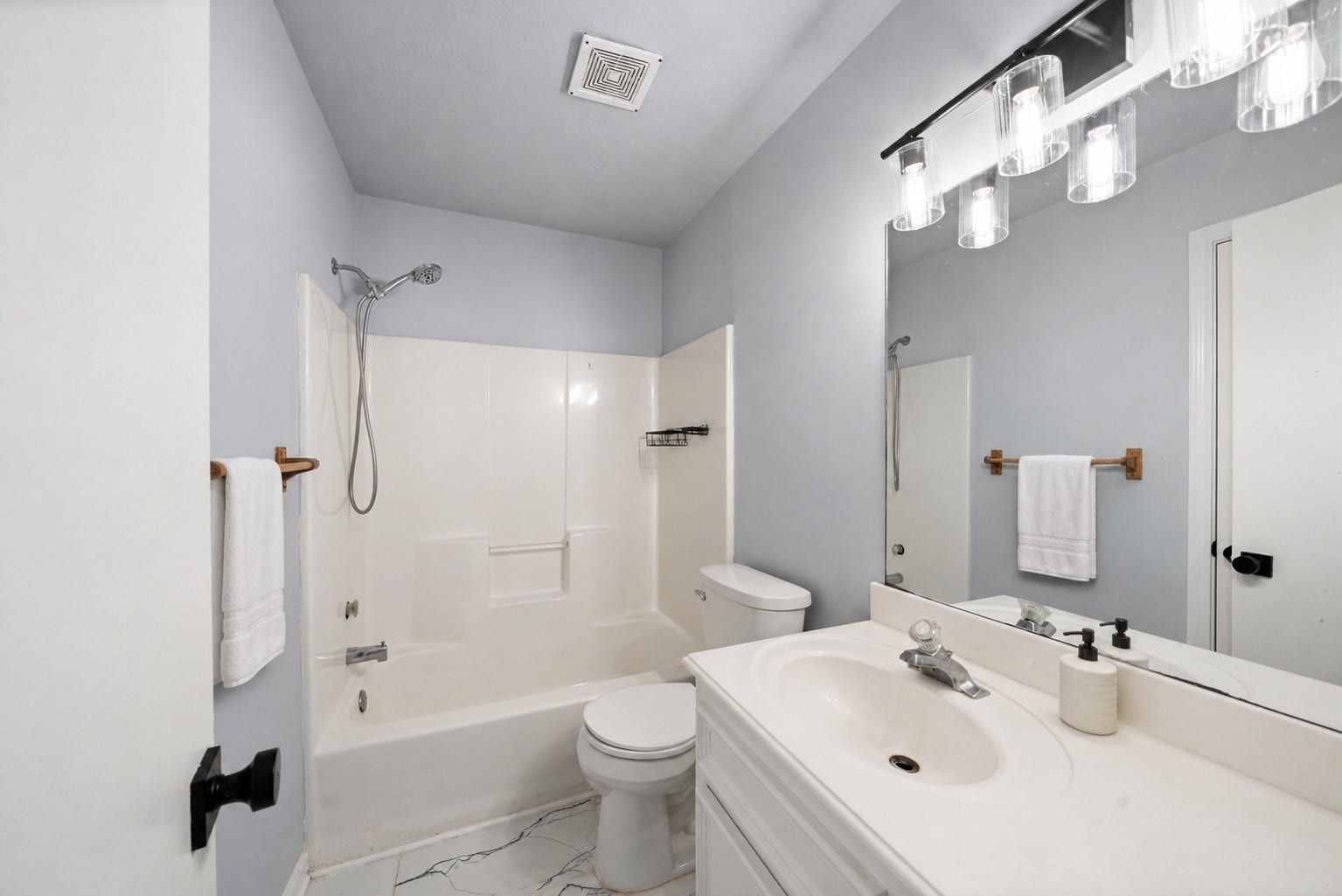 1725 Hazelwood Drive, Conroe, TX 77301 1725 Hazelwood Drive, Conroe, TX 77301