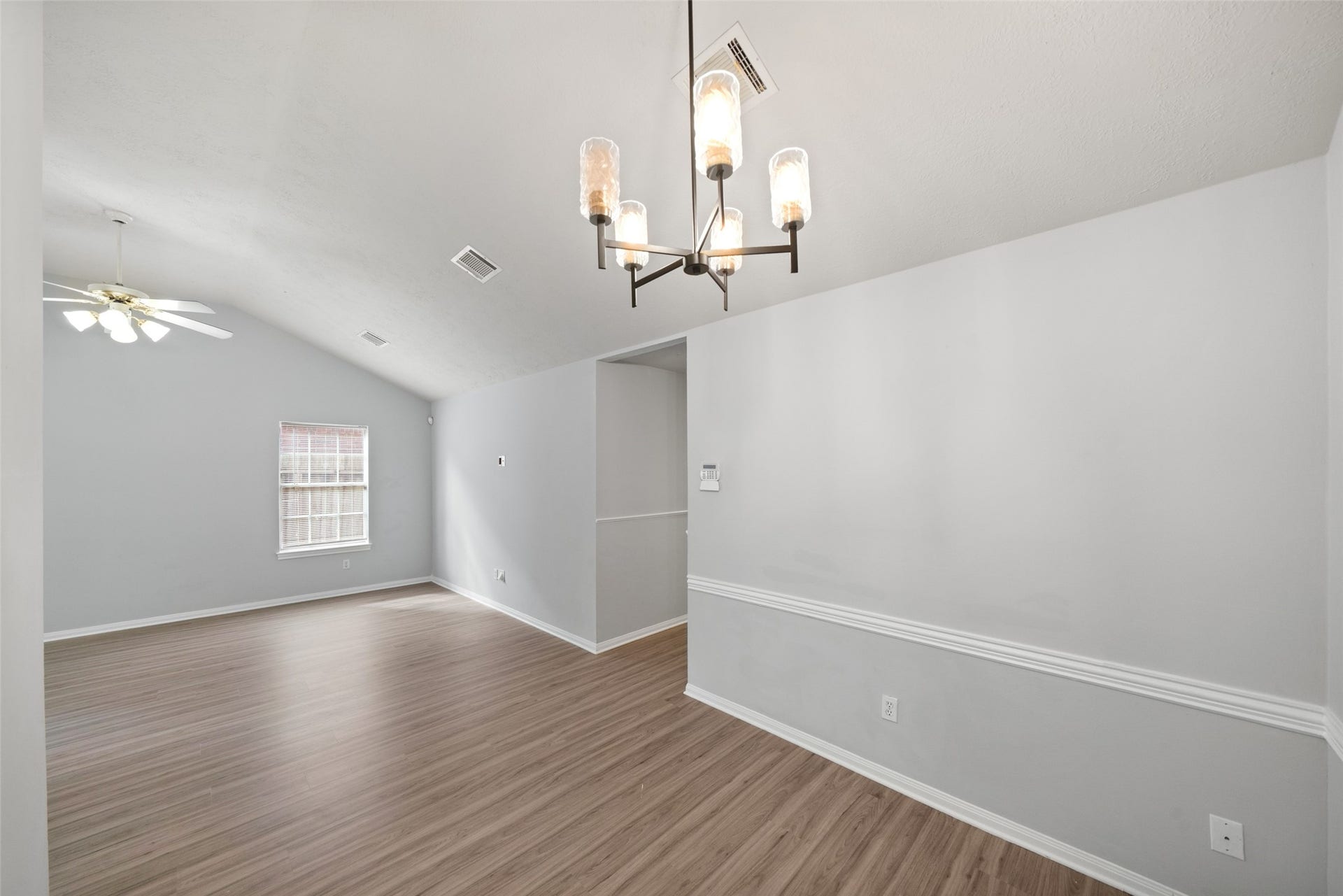 1725 Hazelwood Drive, Conroe, TX 77301 1725 Hazelwood Drive, Conroe, TX 77301