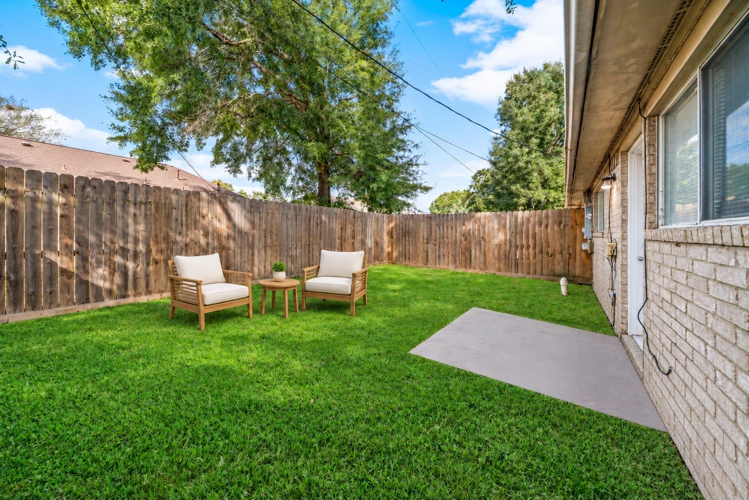 1725 Hazelwood Drive, Conroe, TX 77301 1725 Hazelwood Drive, Conroe, TX 77301