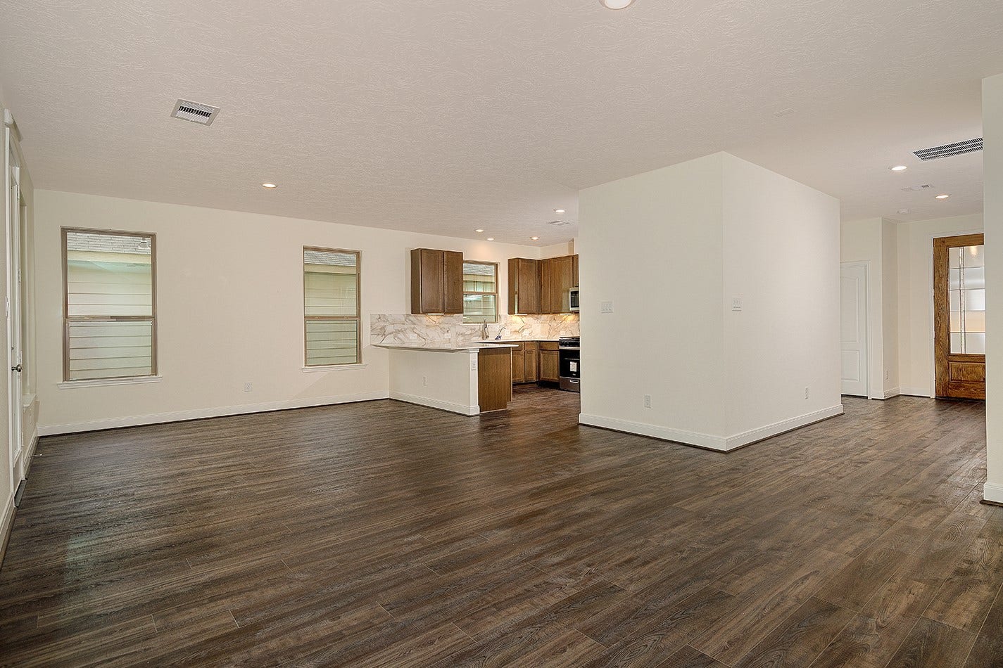 27646 Mesabe Drive, Magnolia, TX 77354 27646 Mesabe Drive, Magnolia, TX 77354