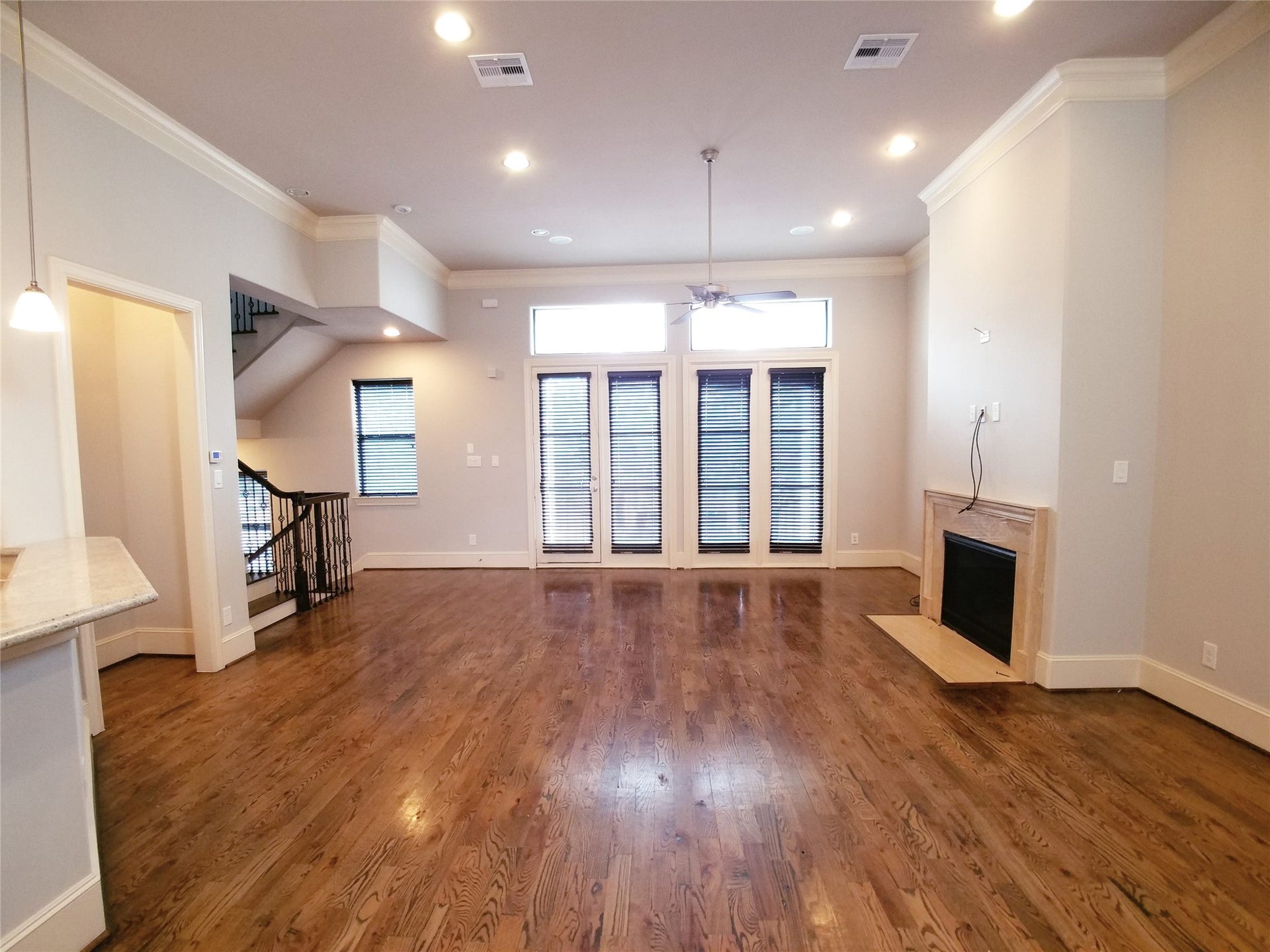 2311 Arabelle Street, Houston, TX 77007 2311 Arabelle Street, Houston, TX 77007