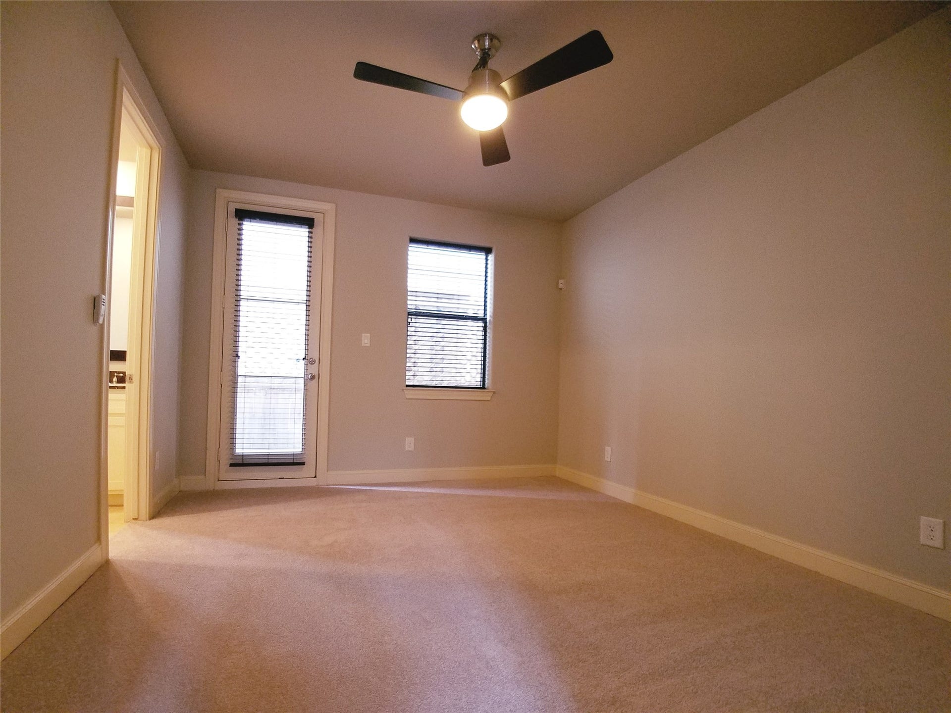 2311 Arabelle Street, Houston, TX 77007 2311 Arabelle Street, Houston, TX 77007