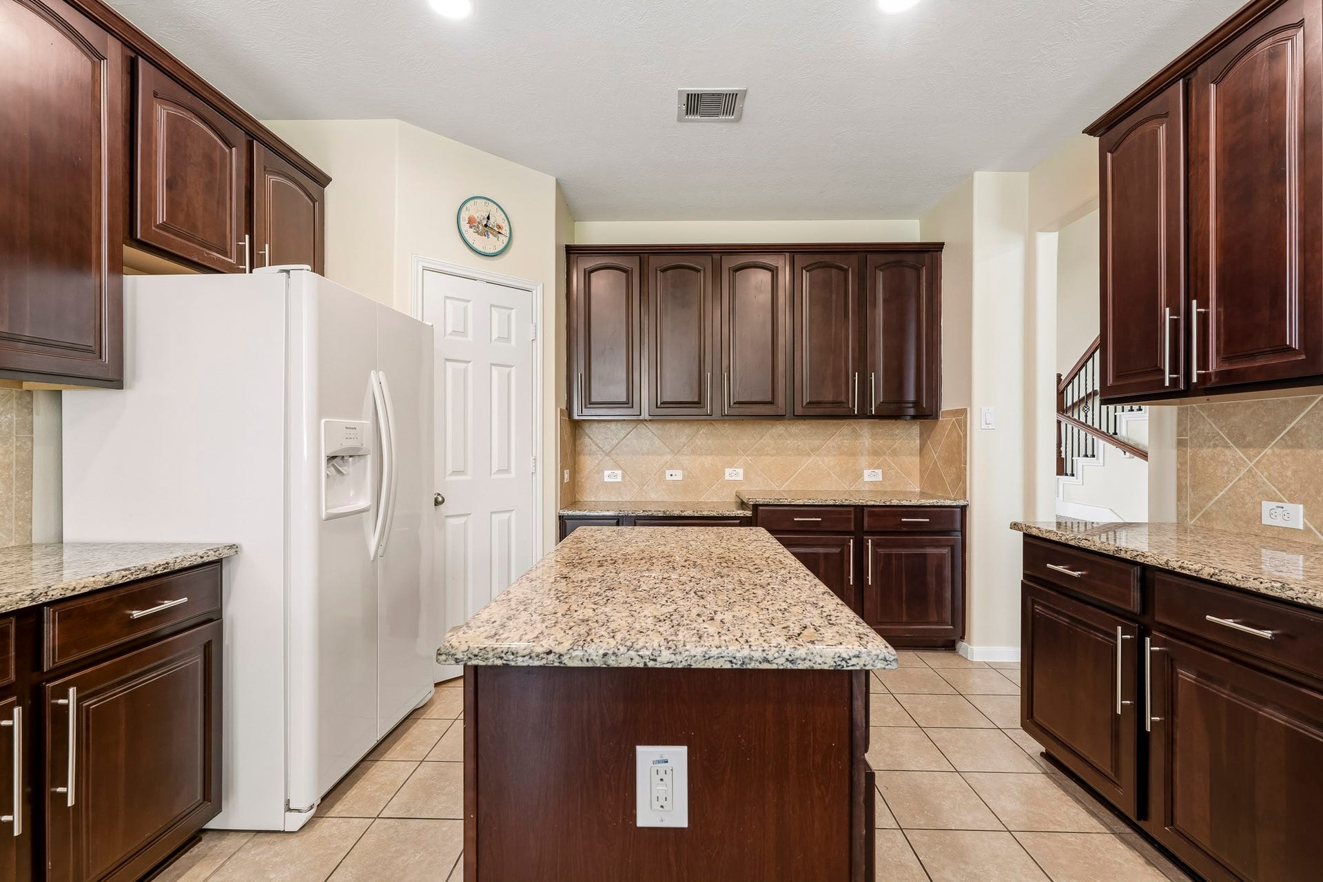 3023 London Lane, Missouri City, TX 77459 3023 London Lane, Missouri City, TX 77459