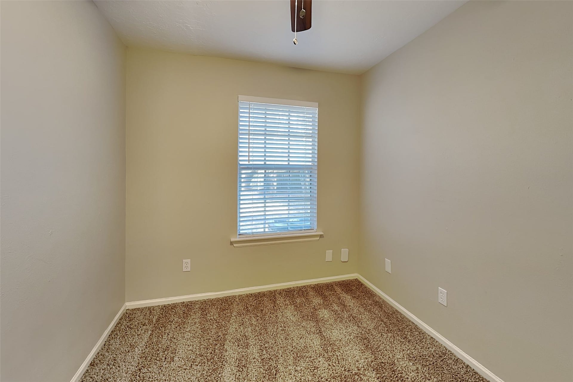 60 S Brookberry Court, The Woodlands, TX 77381 60 S Brookberry Court, The Woodlands, TX 77381