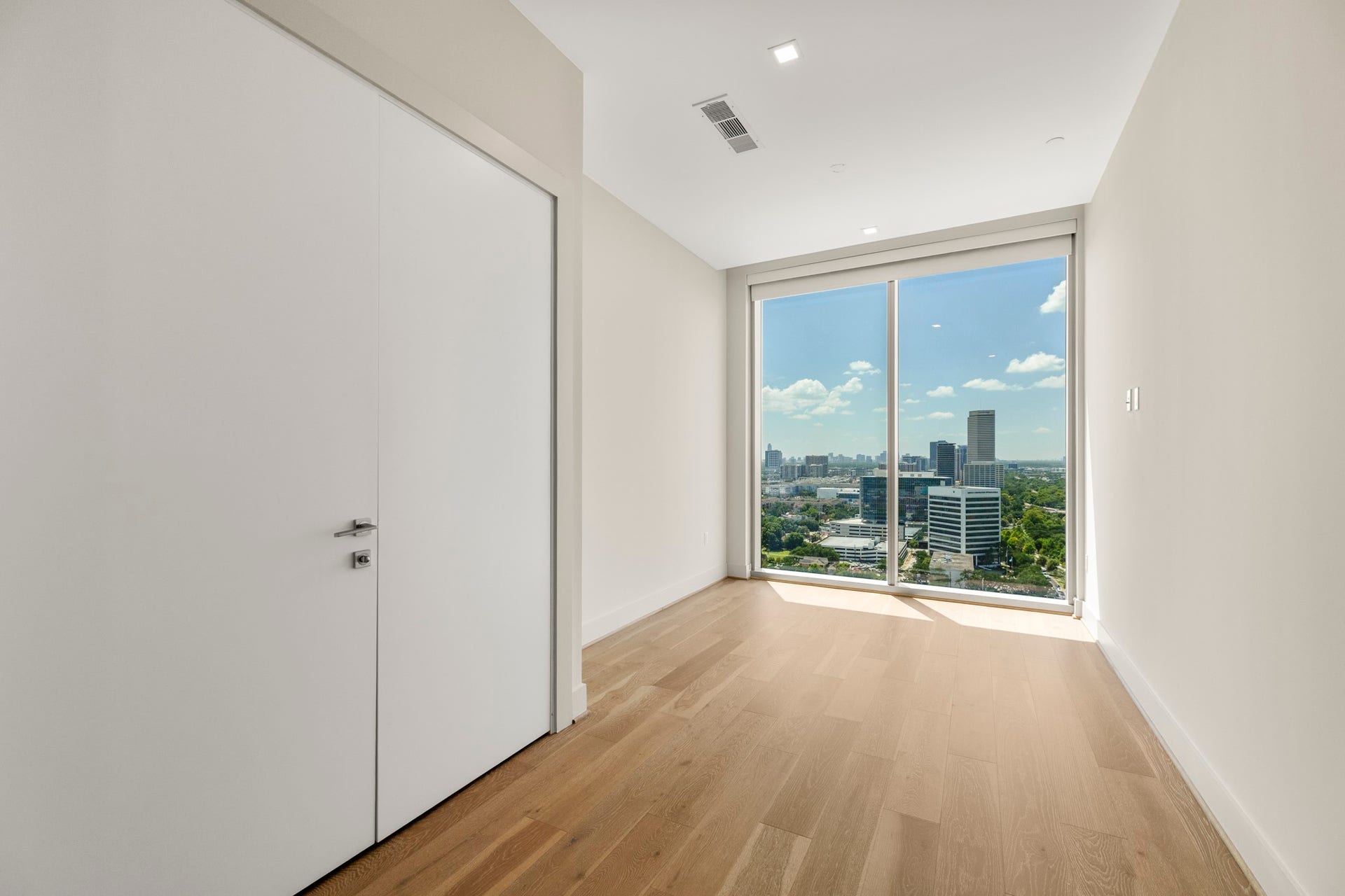 1711 Allen Parkway, #2001, Houston, TX 77019 Bedroom 2
