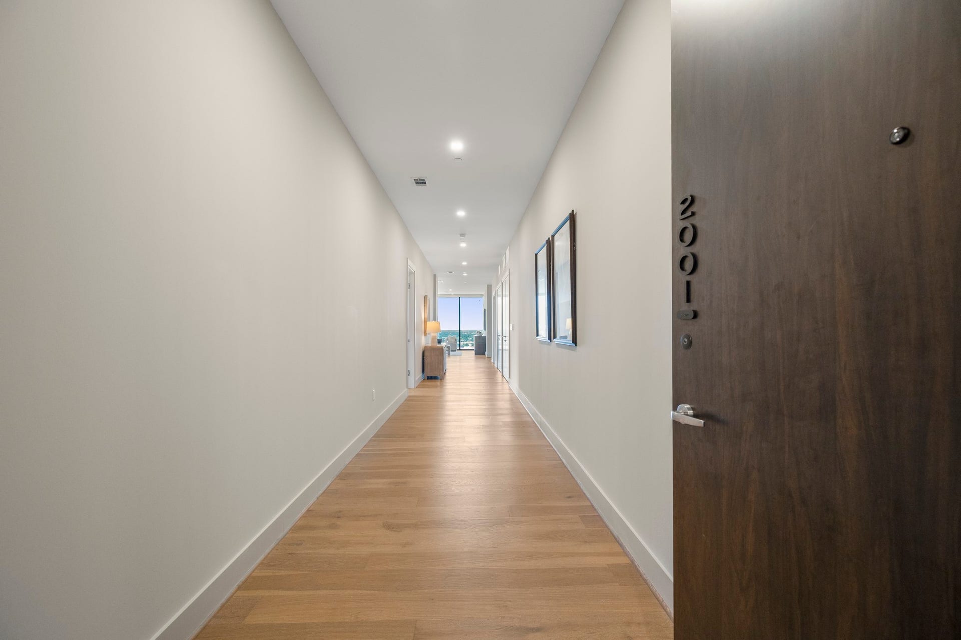 1711 Allen Parkway, #2001, Houston, TX 77019 Foyer