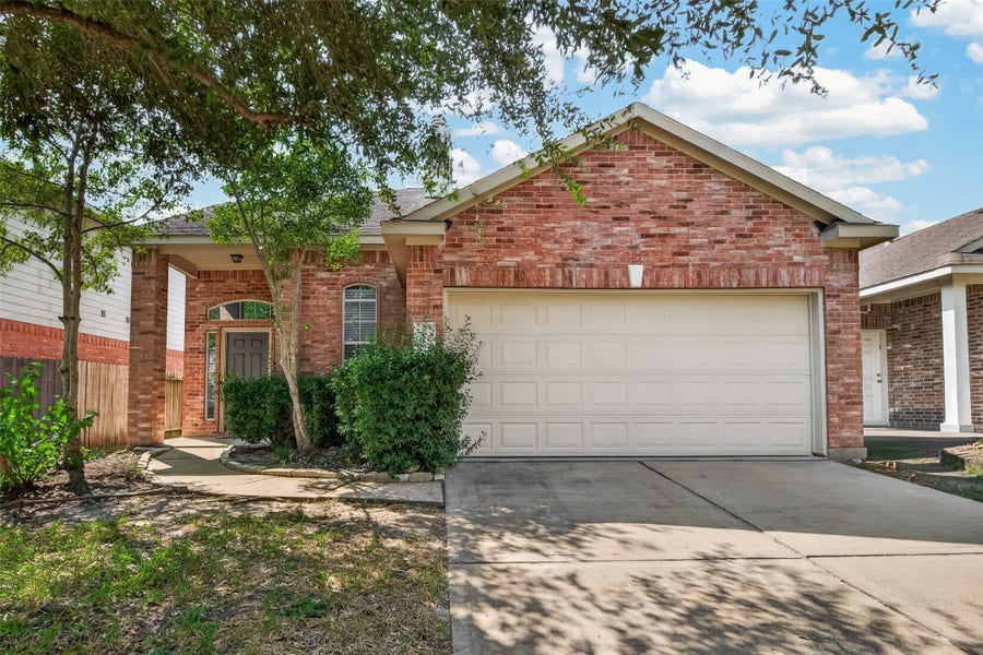 Property photo for 6330 Richland Hills Drive, Katy, TX