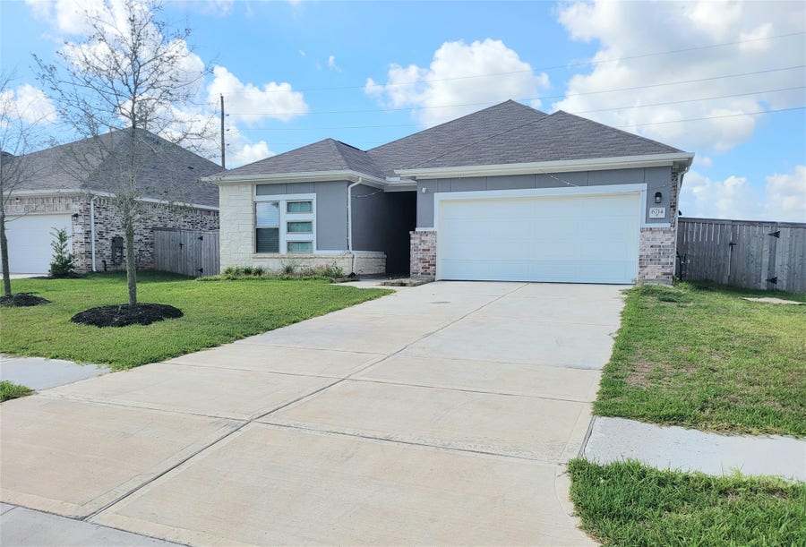 Property photo for 6714 Arabella Lakes Drive, Richmond, TX