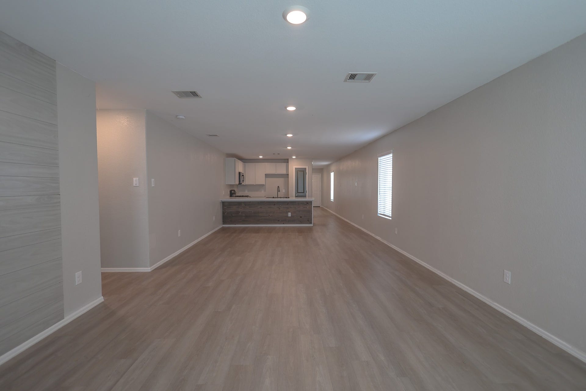104 Austin Road, Angleton, TX 77515