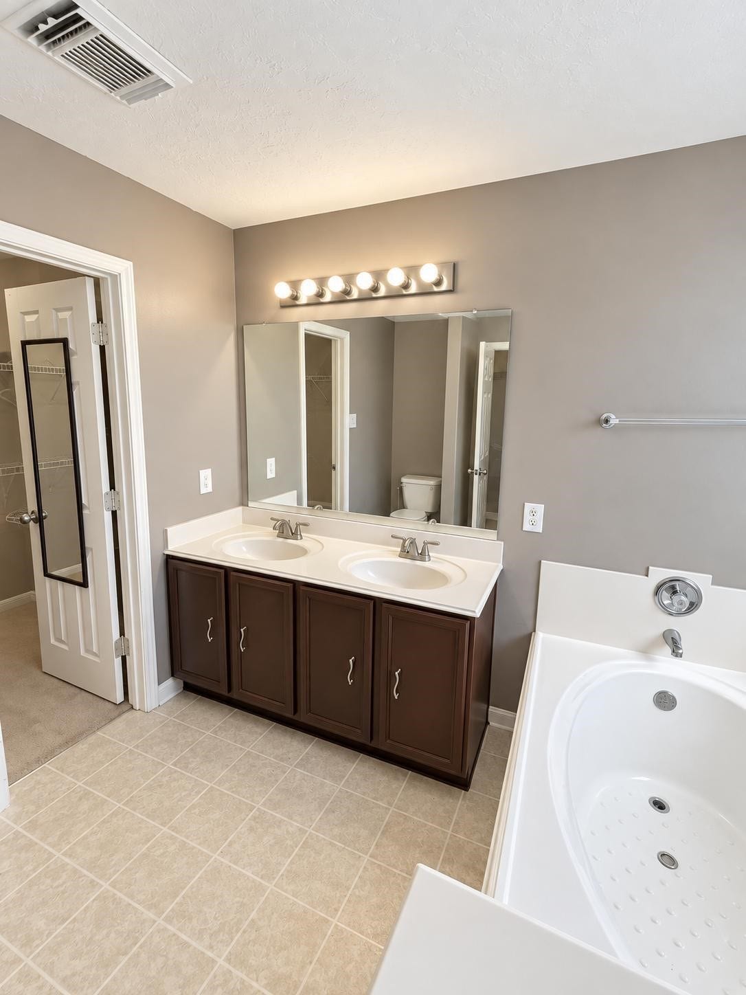 16343 Bettong Court, Sugar Land, TX 77498 16343 Bettong Court, Sugar Land, TX 77498