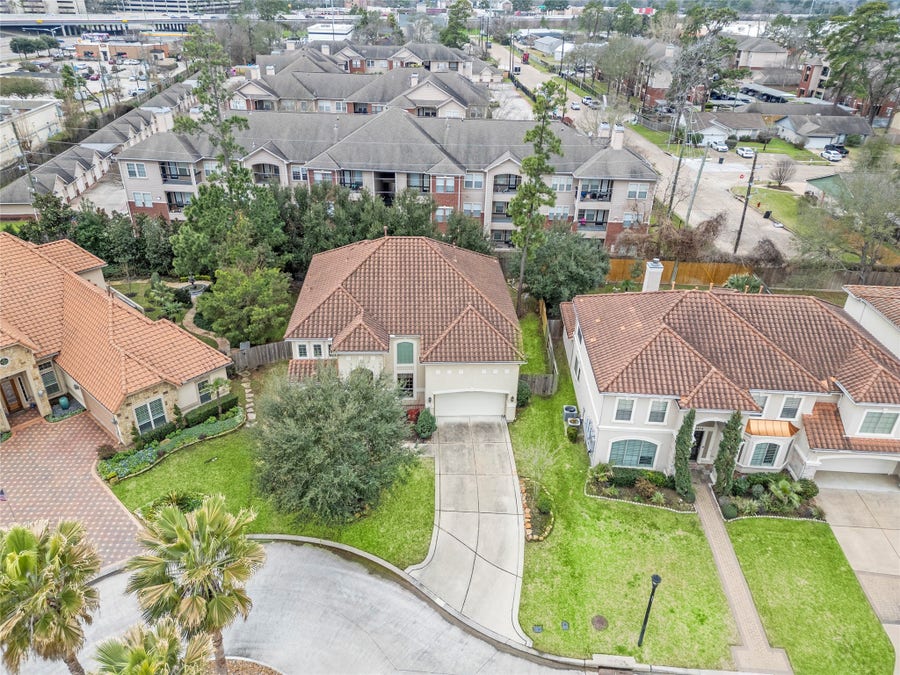 Property photo for 15611 Lake Iris Drive, Houston, TX
