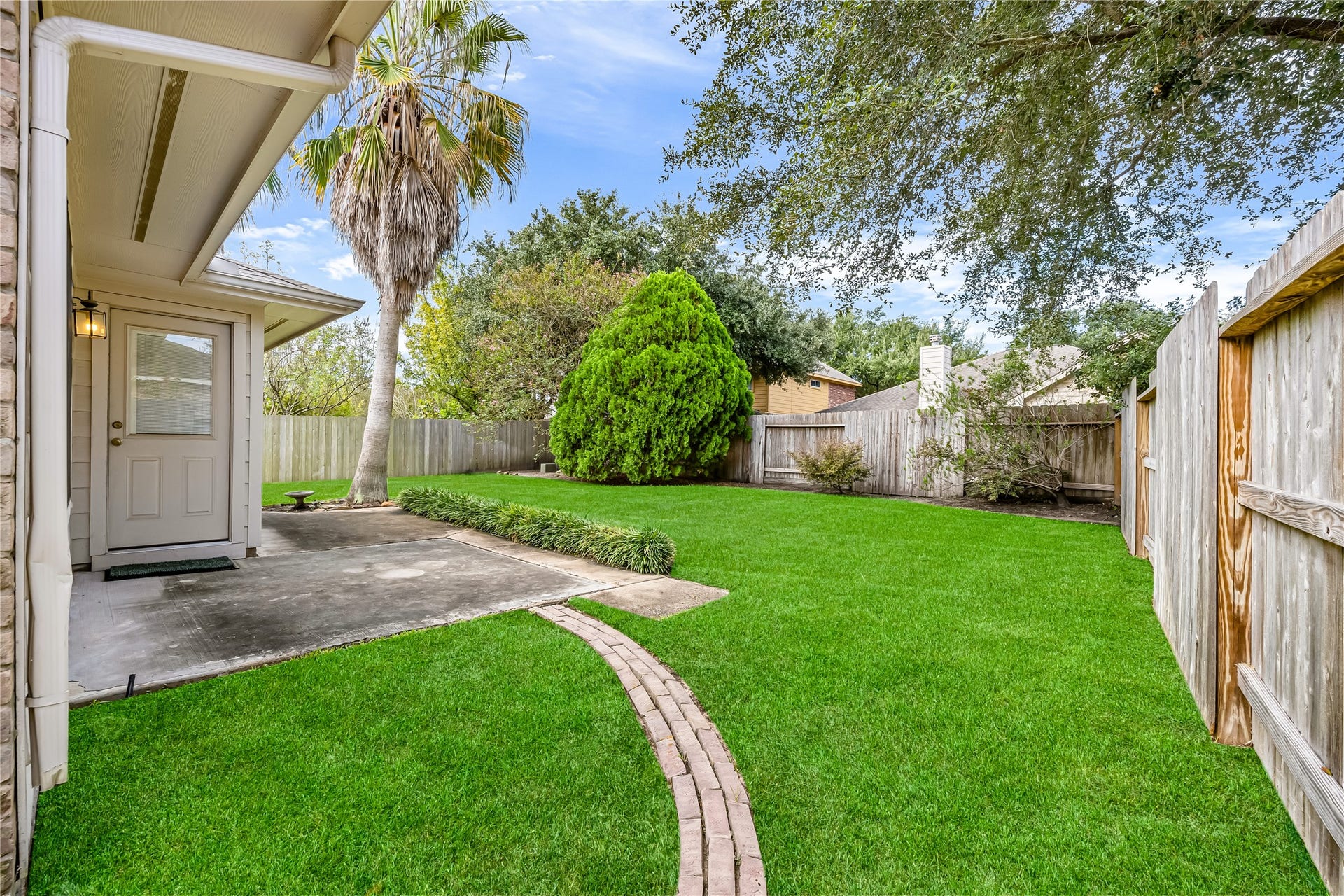 11123 Cactus Point Court, Houston, TX 77095