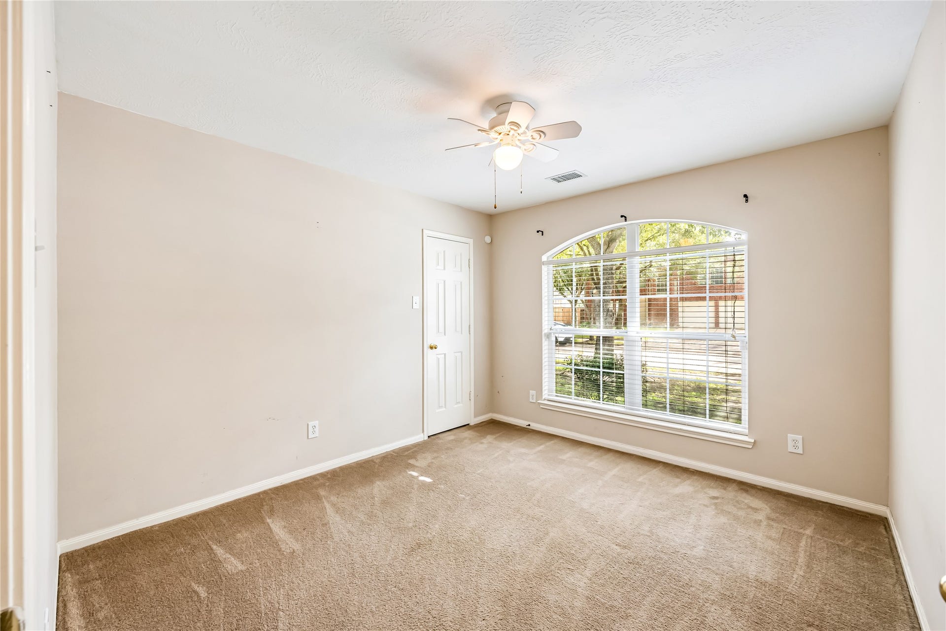 11123 Cactus Point Court, Houston, TX 77095