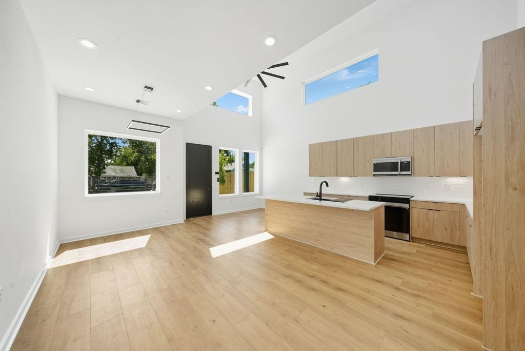 5029 Van Fleet Street, #A, Houston, TX 77033