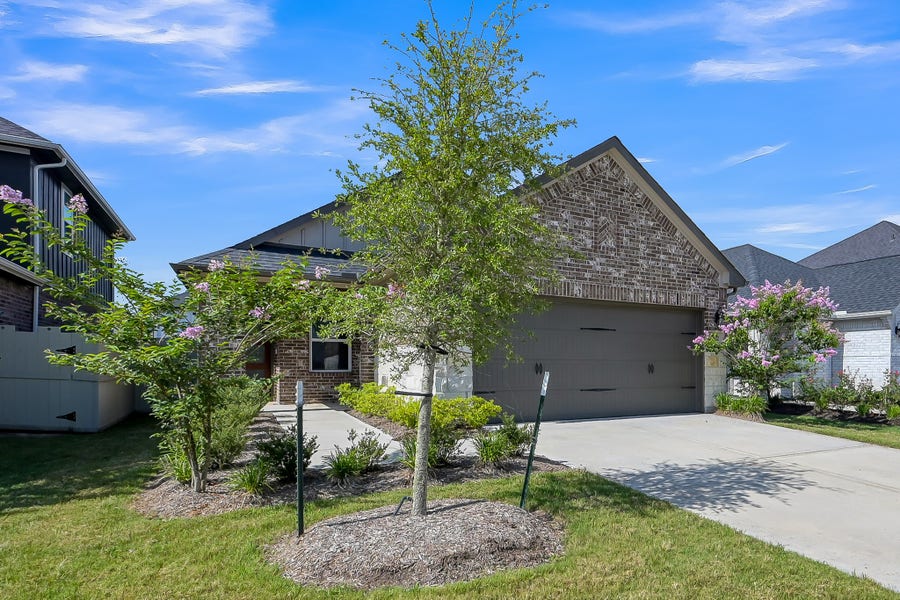 Property photo for 9522 Sugar Berry Drive, Conroe, TX