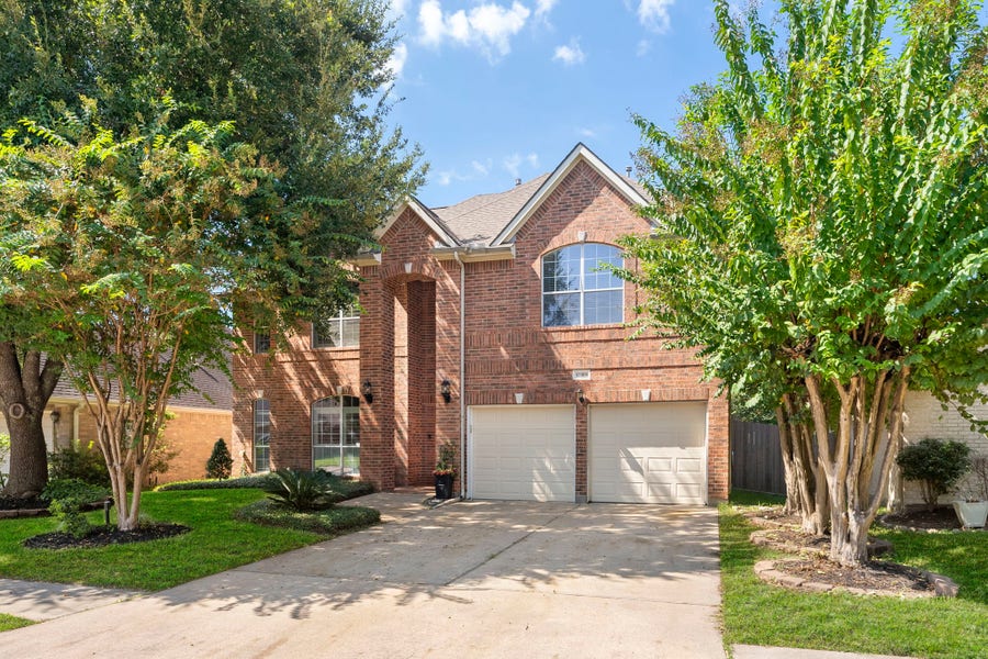 Property photo for 10319 Mossy Brook Lane, Cypress, TX