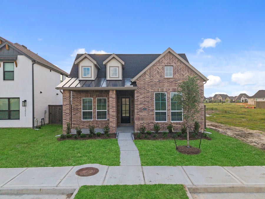 Property photo for 12115 Wild Bend Drive, Mont Belvieu, TX