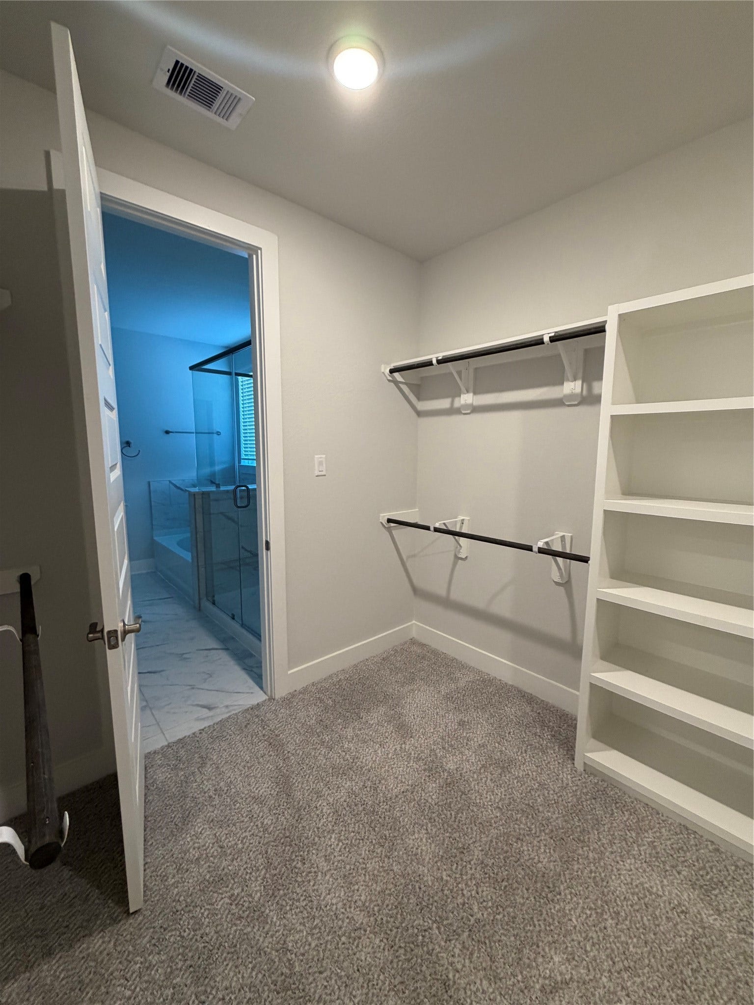 3306 Salton Sea Drive, Texas City, TX 77568 Primary walk-in closet