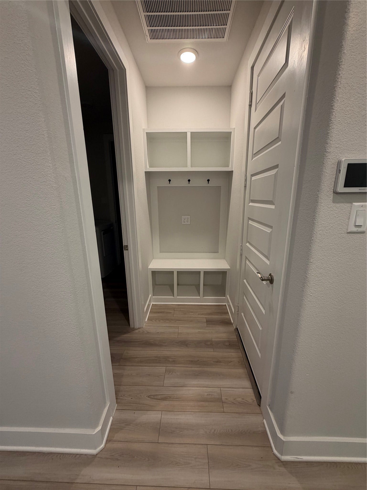 3306 Salton Sea Drive, Texas City, TX 77568 Mud Room