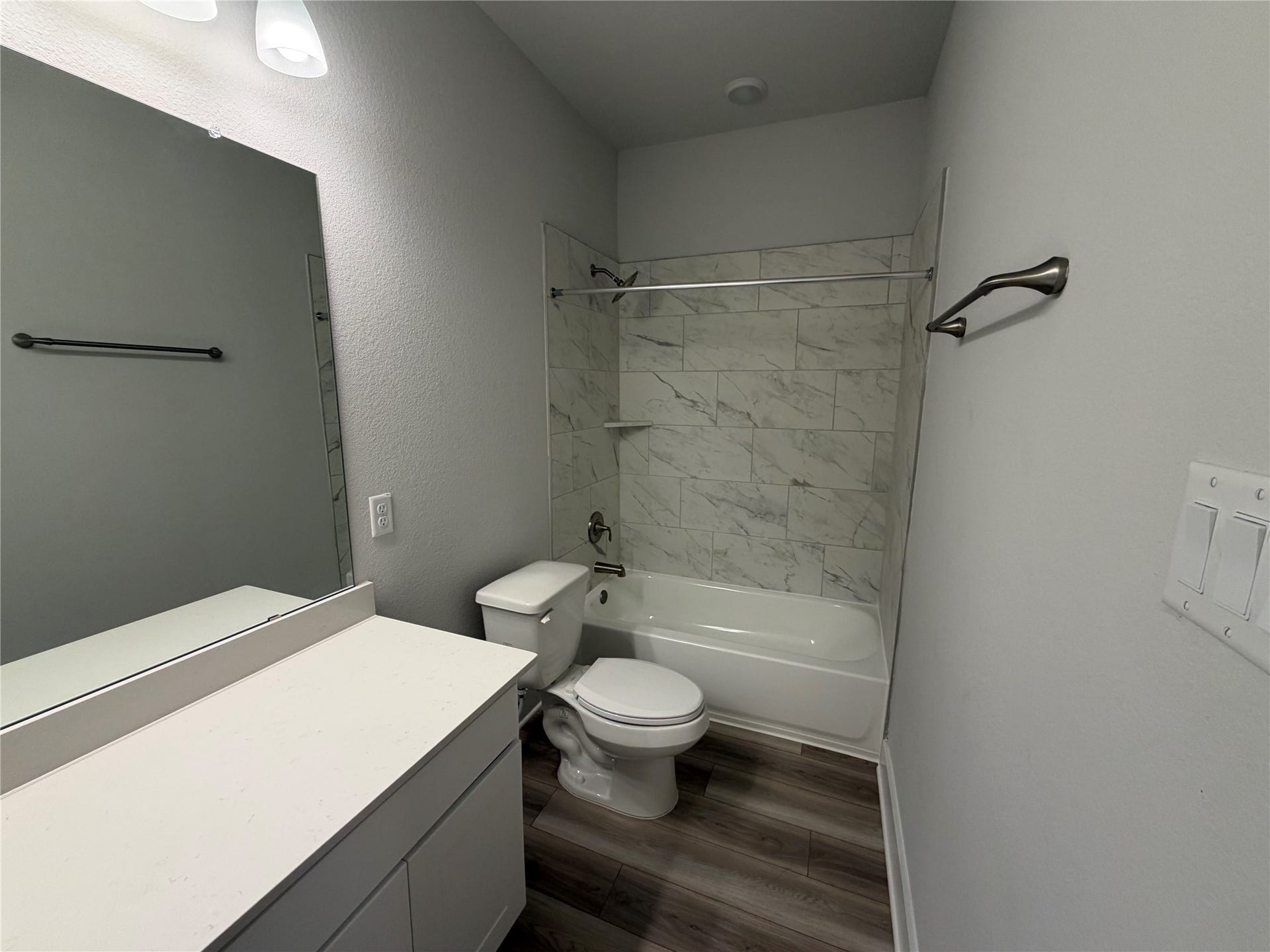 3306 Salton Sea Drive, Texas City, TX 77568 3306 Salton Sea Drive, Texas City, TX 77568