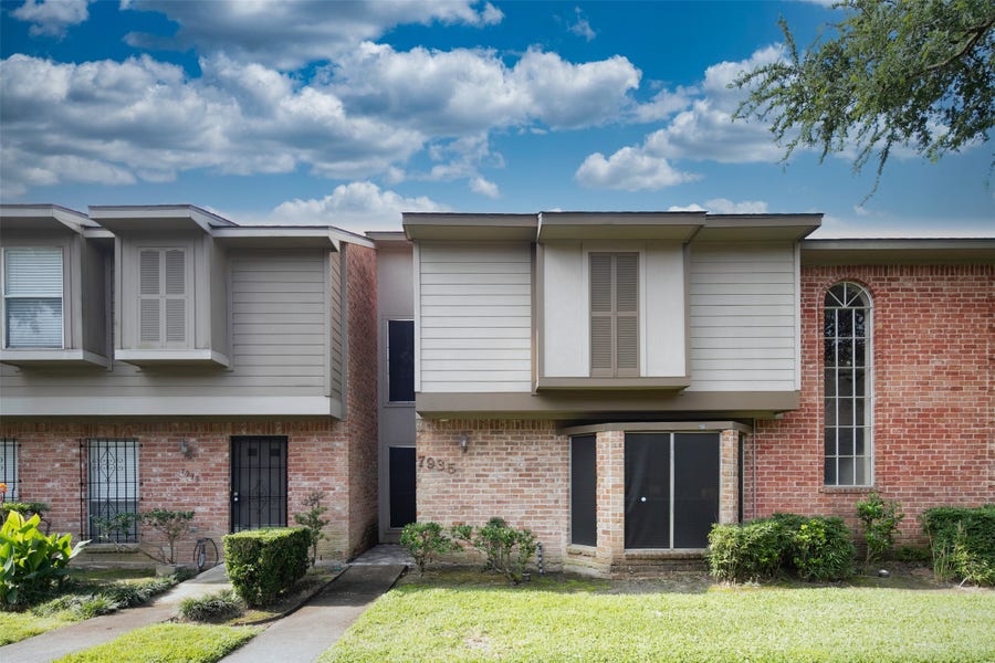 Property photo for 7935 Kendalia Drive, Houston, TX