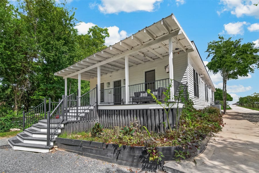 Property photo for 8979 Fm 359 Road, Richmond, TX