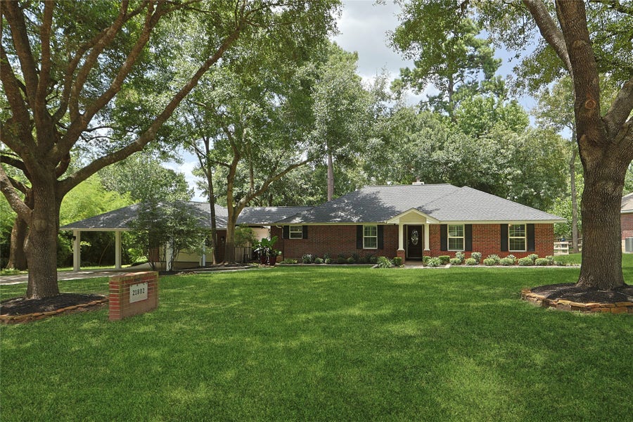 Property photo for 21802 Fearless Drive, Hockley, TX
