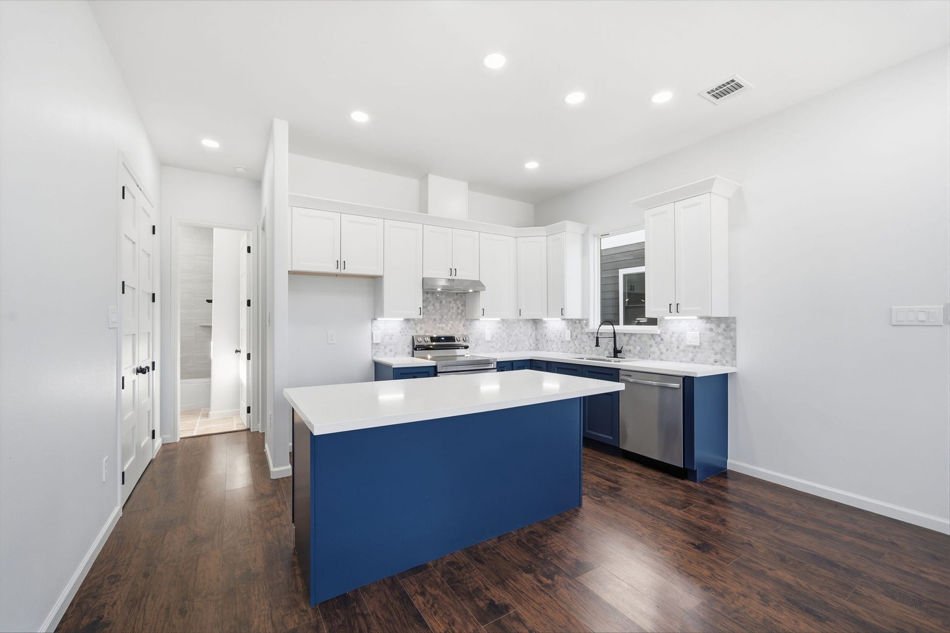 11021 Melba Lane, #A/B, Houston, TX 77041