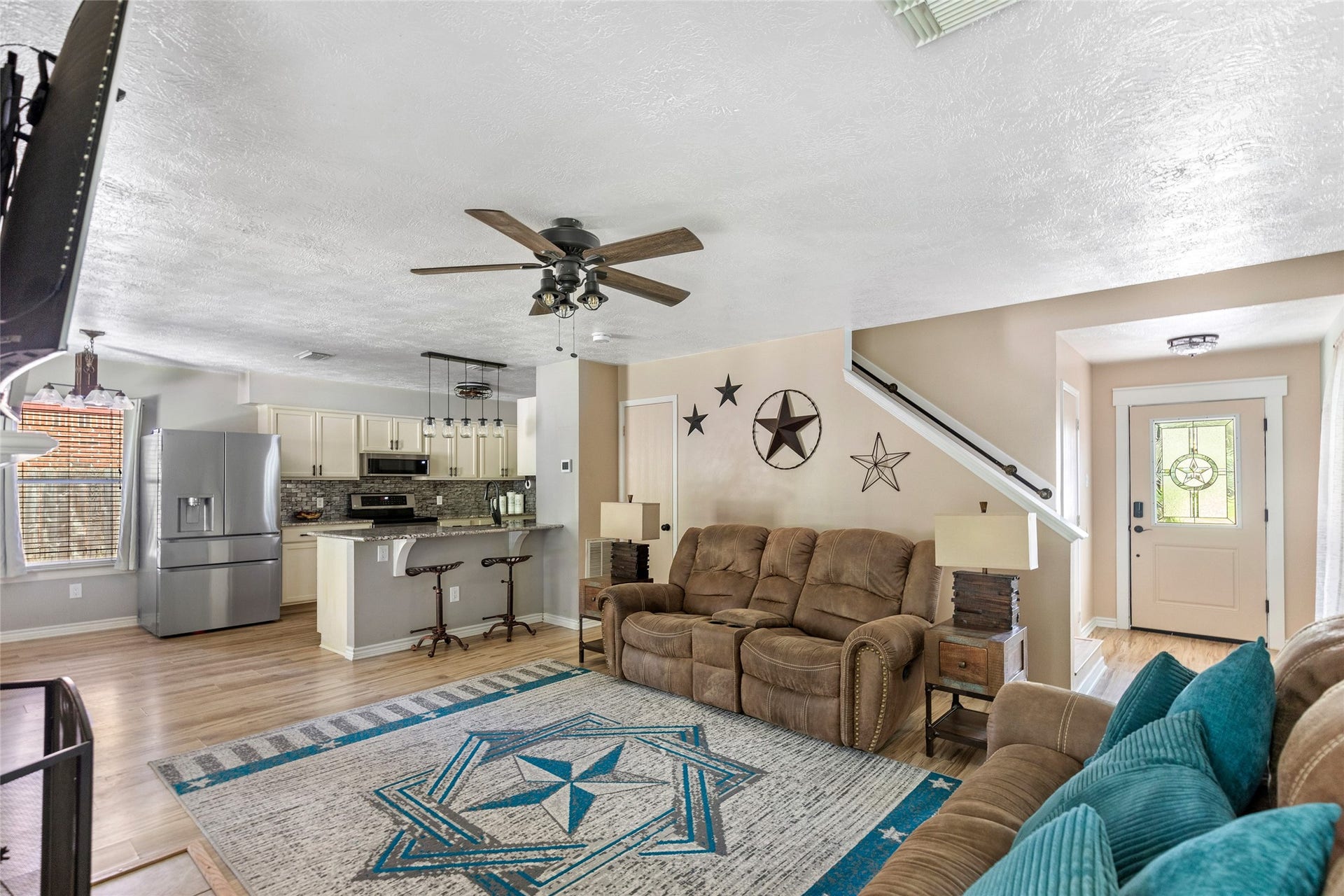 17703 Typhoon Way, Crosby, TX 77532