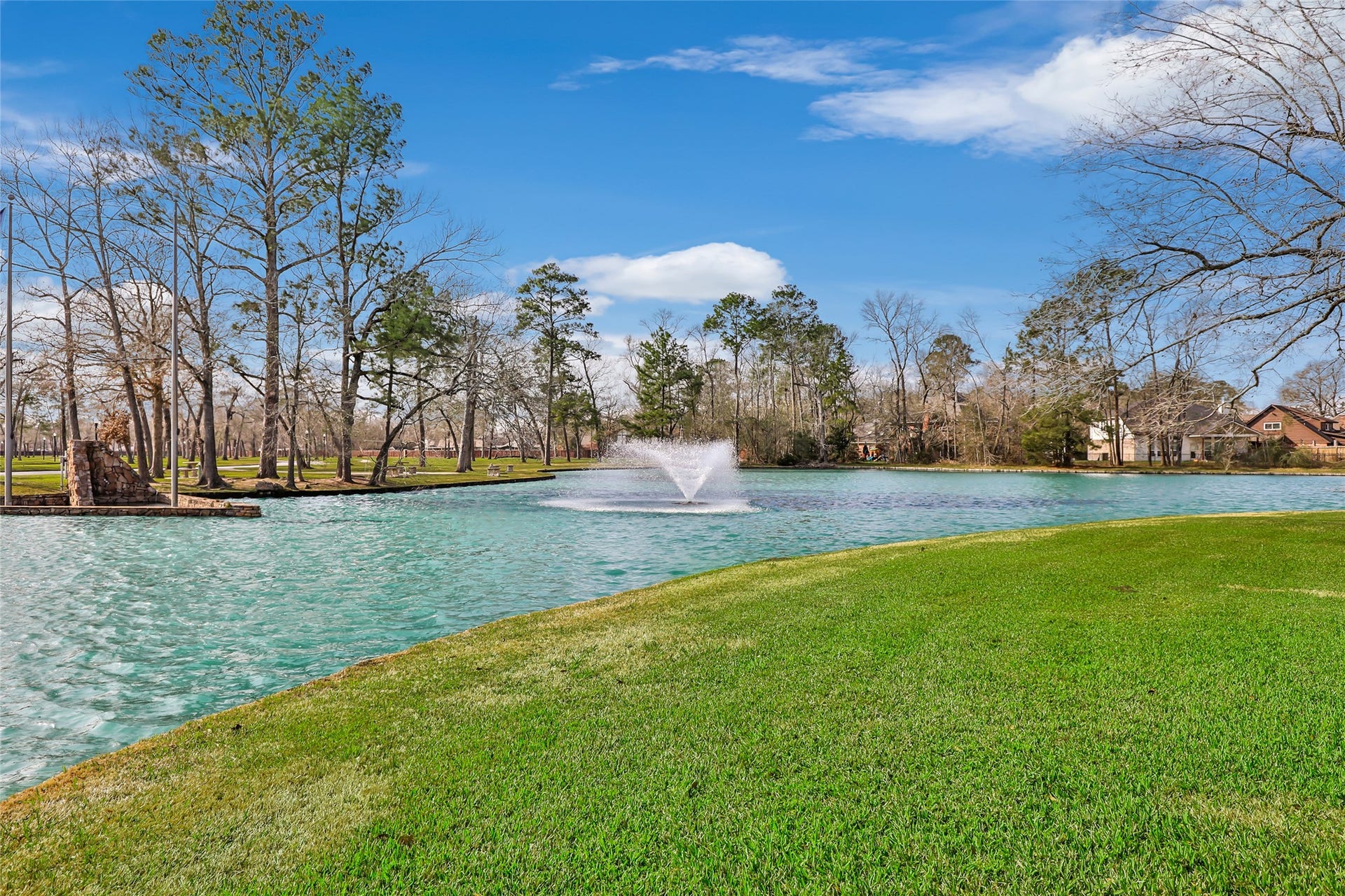 17703 Typhoon Way, Crosby, TX 77532
