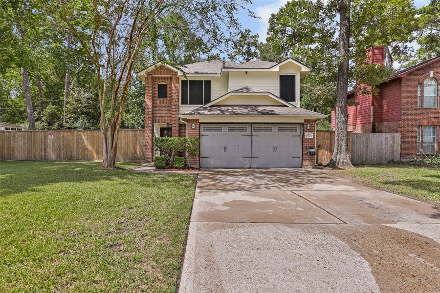 Property photo for 17703 Typhoon Way, Crosby, TX