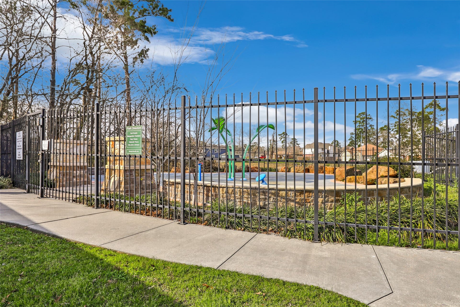 17703 Typhoon Way, Crosby, TX 77532