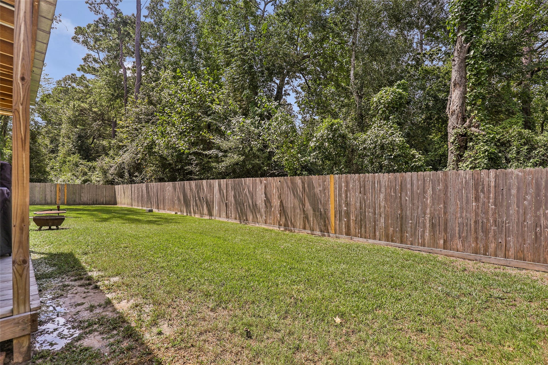 17703 Typhoon Way, Crosby, TX 77532