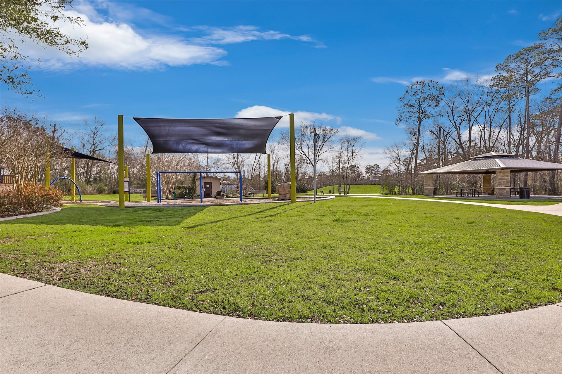 17703 Typhoon Way, Crosby, TX 77532