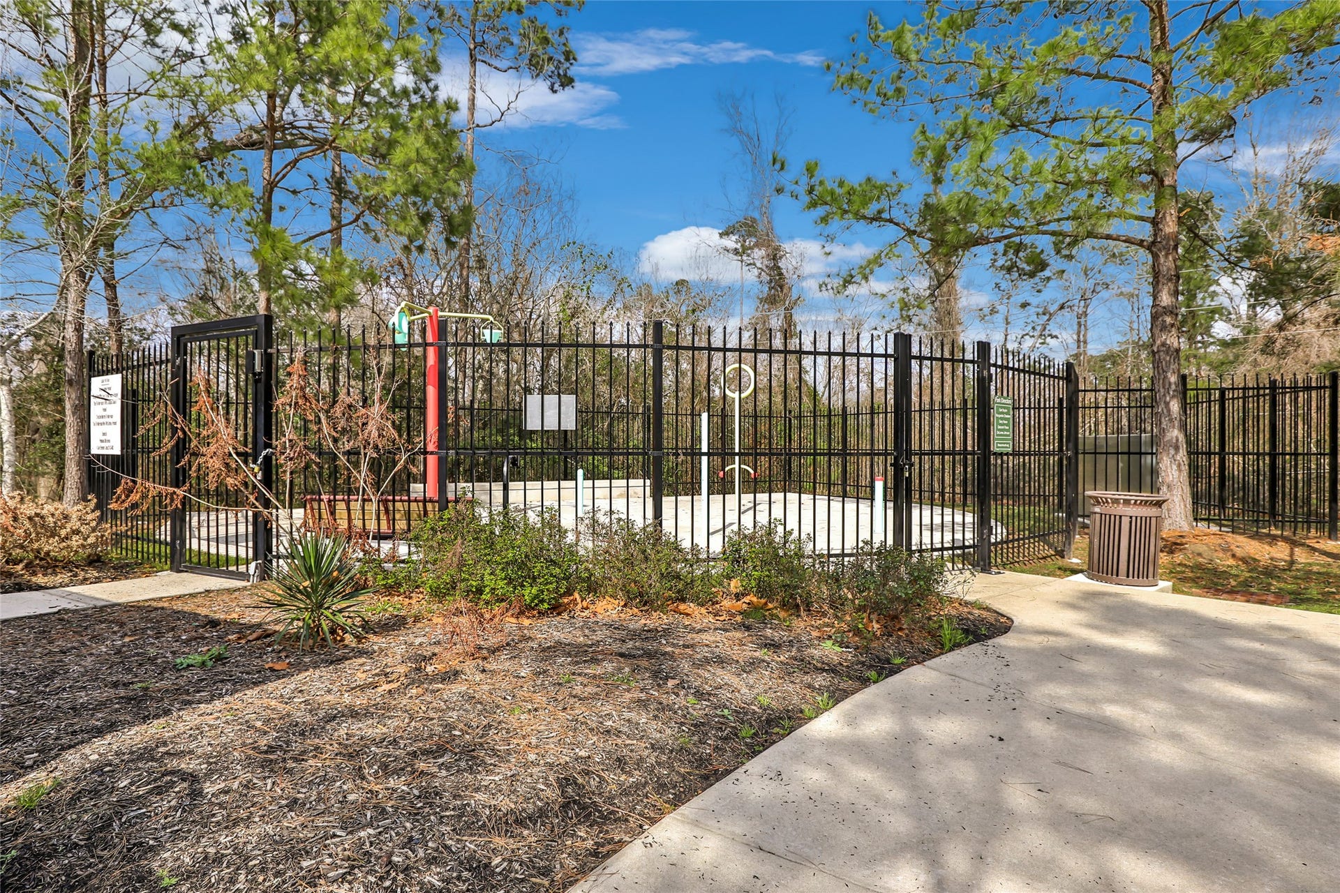 17703 Typhoon Way, Crosby, TX 77532