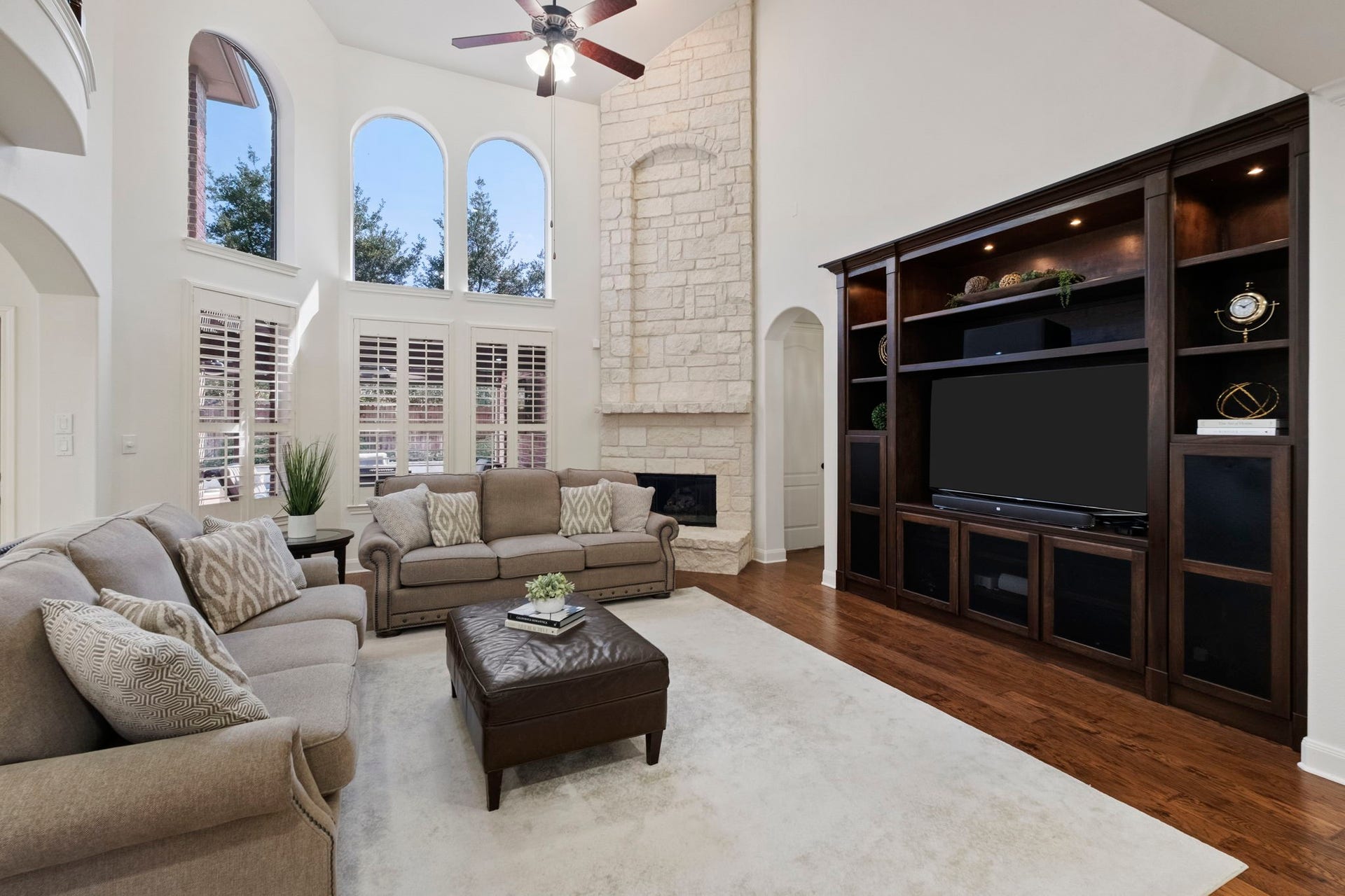 9215 Turtle Pond Lane, Missouri City, TX 77459