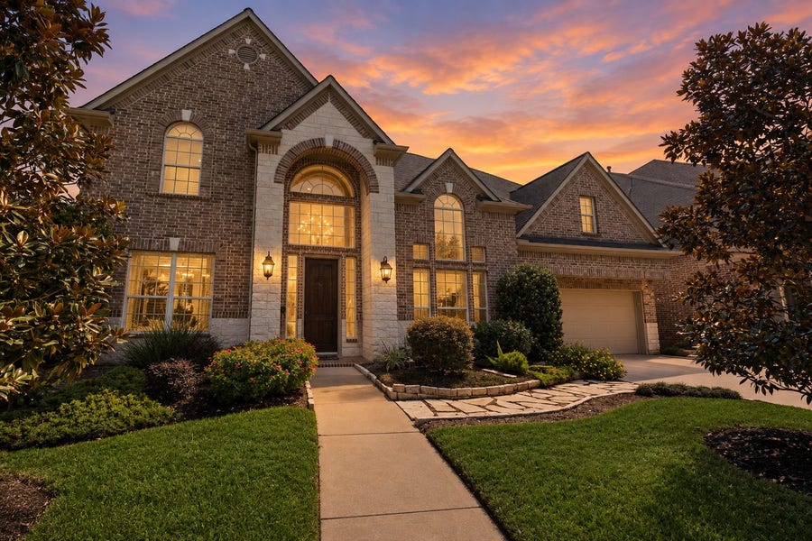 Property photo for 9215 Turtle Pond Lane, Missouri City, TX