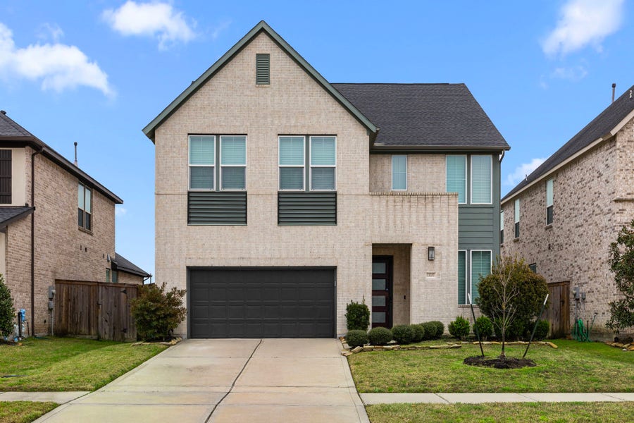 Property photo for 13207 Terania Cliff Trace, Houston, TX