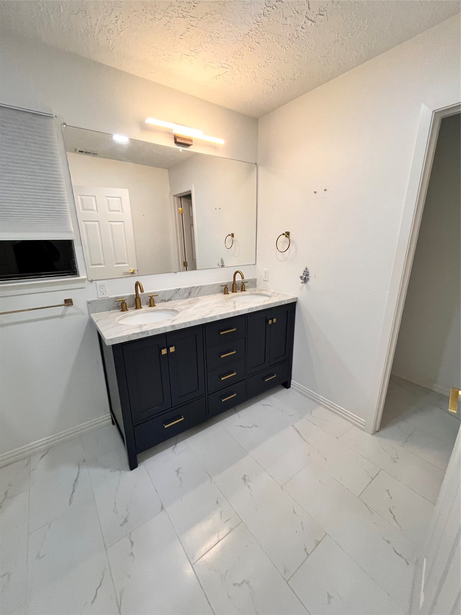 1710 Hill Top Lane, Kingwood, TX 77339 1710 Hill Top Lane, Kingwood, TX 77339