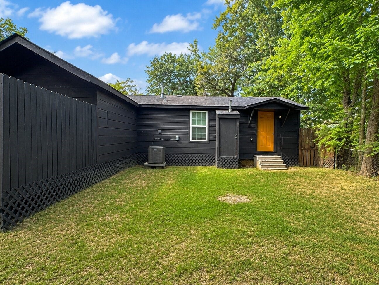 15517 Highway 6, Santa Fe, TX 77517 15517 Highway 6, Santa Fe, TX 77517